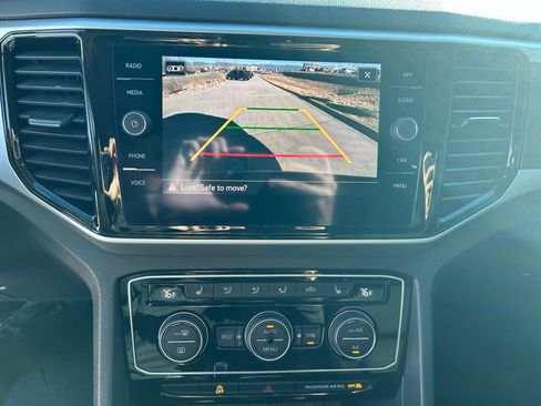 Used 2022 Volkswagen Atlas SE image 22