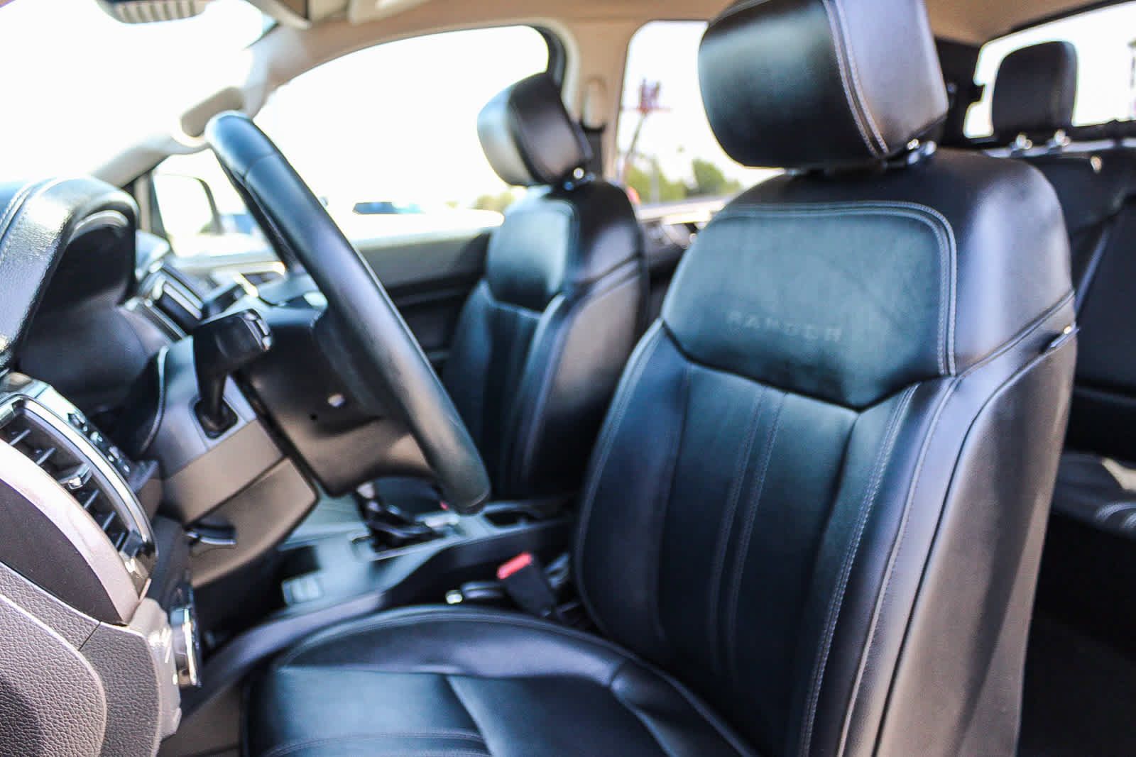 Used 2019 Ford Ranger Lariat w/ Equipment Group 501A Mid RWD image 17