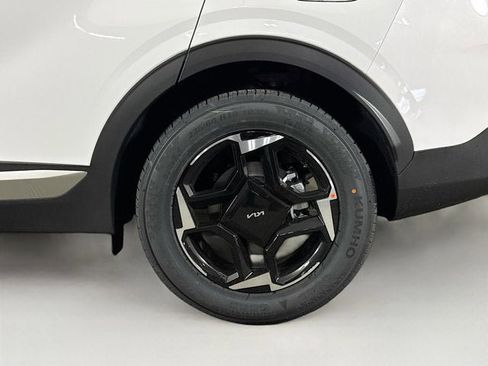 New 2026 Kia Sportage EX image 29