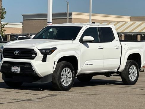 Certified 2024 Toyota Tacoma SR5 RWD image 10