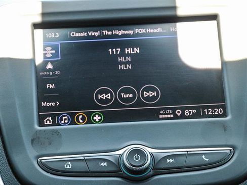 Used 2023 Chevrolet Equinox LT image 15