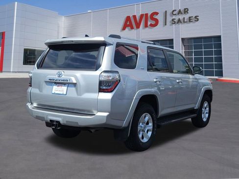 Used 2024 Toyota 4Runner SR5 Premium AWD/4WD image 6