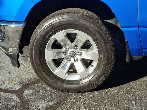 Used 2024 RAM 1500 Laramie AWD/4WD image 8