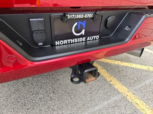 Used 2024 Chevrolet Silverado 2500 High Country w/ Technology Package AWD/4WD image 49