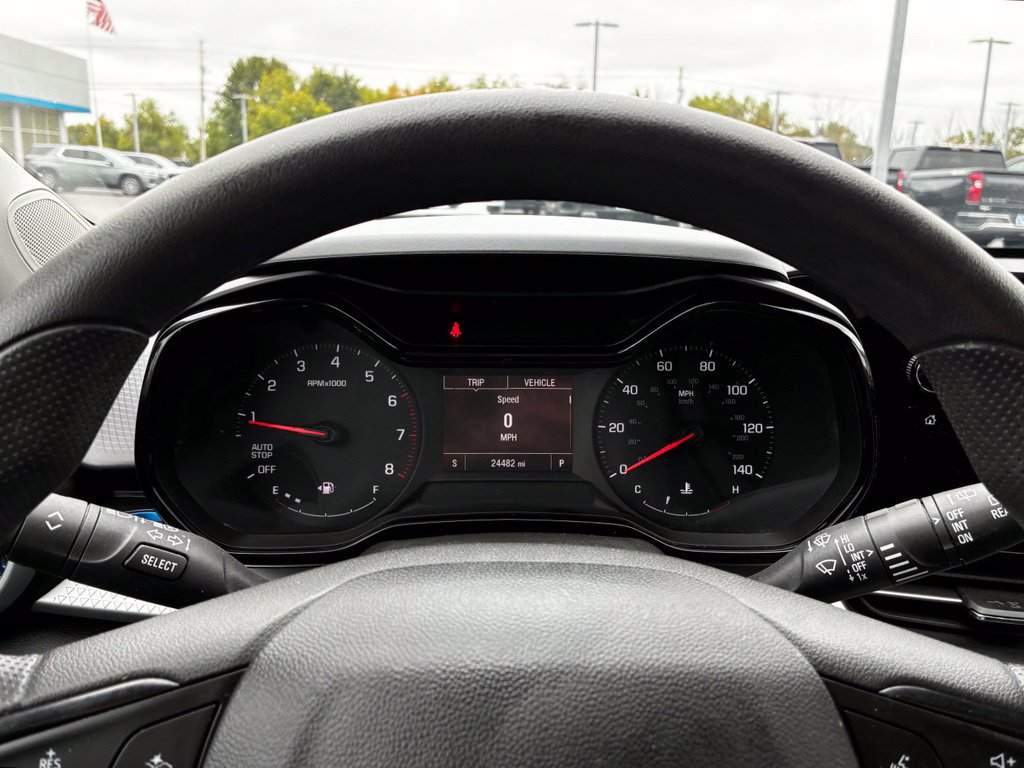 Used 2024 Chevrolet Trax LS w/ LS Convenience Package FWD image 14