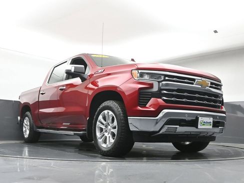 Used 2022 Chevrolet Silverado 1500 LTZ w/ LTZ Premium Package image 26