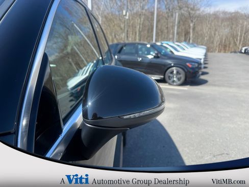 Certified 2025 Mercedes-Benz GLC 43 AMG 4MATIC image 11