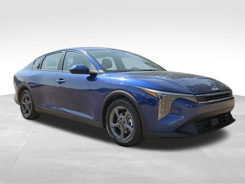 Used 2025 Kia K4 FWD image 4