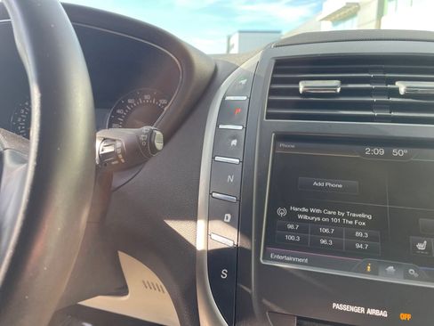 Used 2015 Lincoln MKC AWD w/ Equipment Group 102A Reserve image 26