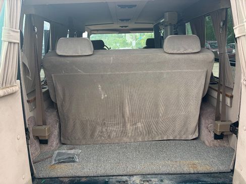 Used 1995 GMC G2500 Vandura RWD image 13