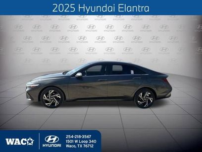 Used 2025 Hyundai Elantra SEL