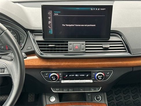 Used 2023 Audi Q5 2.0T Premium w/ Convenience Package image 27