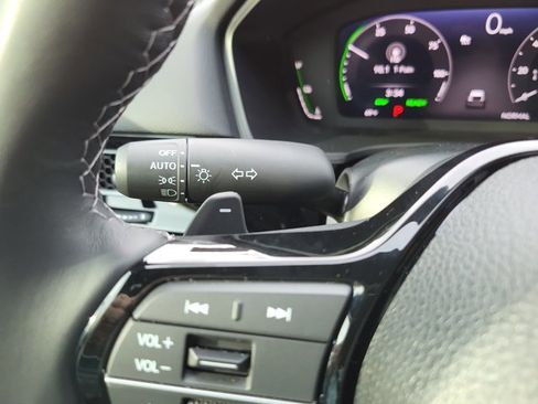 Certified 2025 Honda Civic Sport Touring image 27