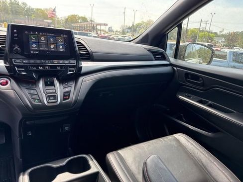 Used 2023 Honda Odyssey Sport image 23