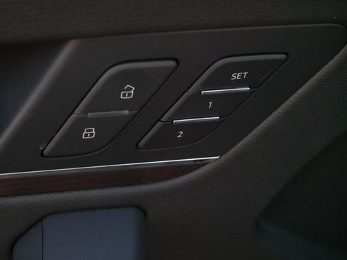 Used 2023 Audi Q5 2.0T Premium Plus w/ Premium Plus Package image 19