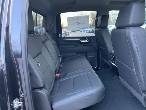 New 2026 GMC Sierra 2500 SLT w/ SLT Premium Package image 27