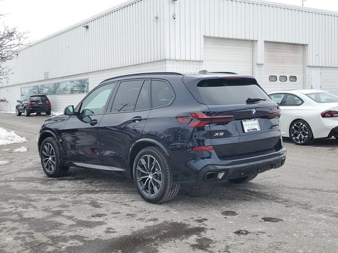 Certified 2025 BMW X5 xDrive40i w/ M Sport Package image 2