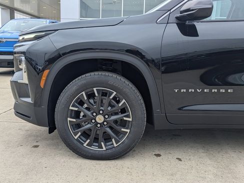 New 2026 Chevrolet Traverse LT image 10