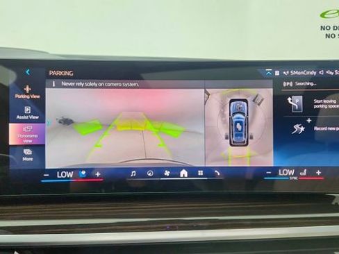 Used 2024 BMW X7 xDrive40i w/ Executive Package AWD/4WD image 53