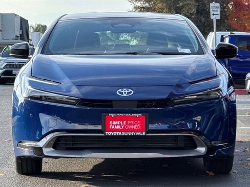 New 2026 Toyota Prius XLE image 11