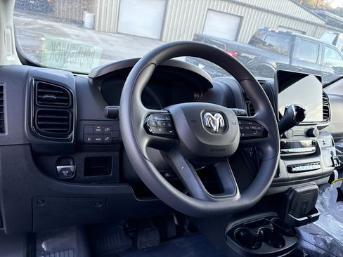 New 2026 RAM ProMaster 2500 w/ Premium Convenience Group image 5