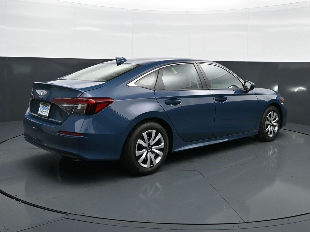 Used 2026 Honda Civic LX image 7