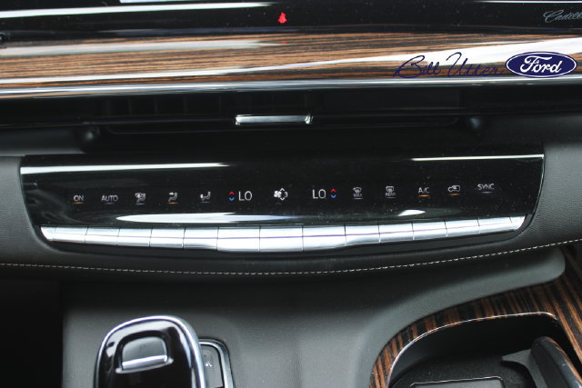Used 2024 Cadillac Escalade Premium Luxury w/ LPO, Floor Liner Package AWD/4WD image 19