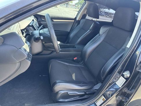 Used 2018 Honda Civic LX image 10