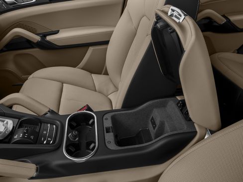 Used 2016 Porsche Cayenne image 71