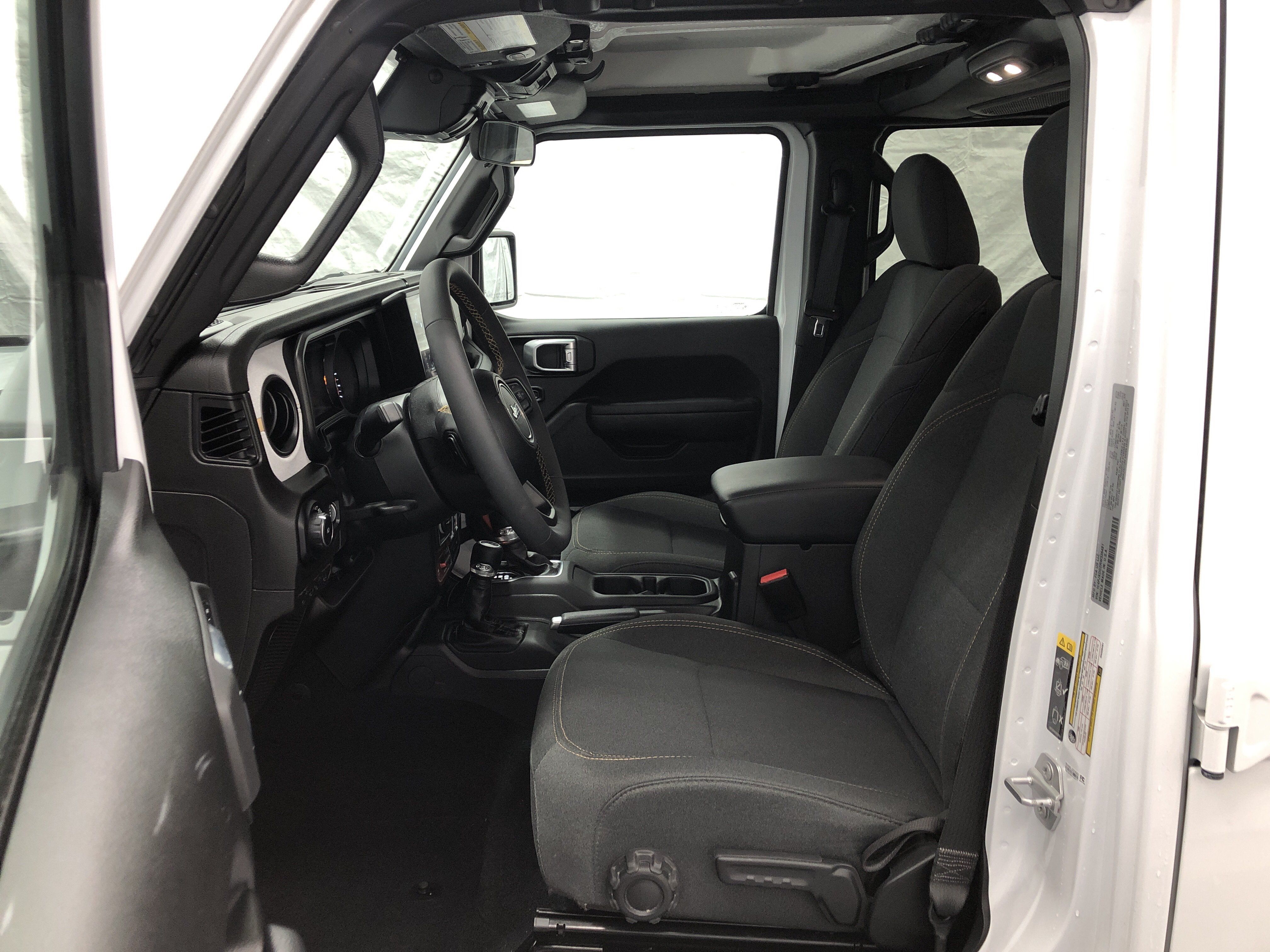 Used 2024 Jeep Wrangler Unlimited Sport AWD/4WD image 8