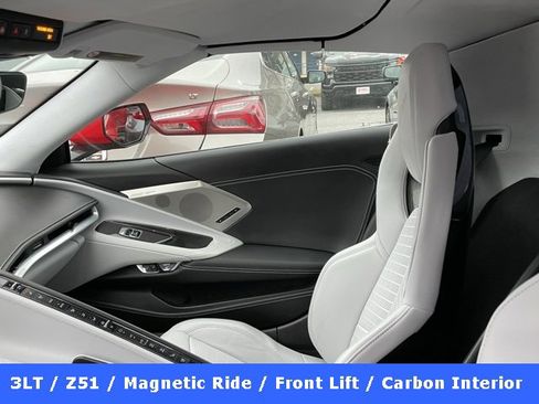 Used 2021 Chevrolet Corvette Stingray Premium Conv w/ Z51 Performance Package image 37