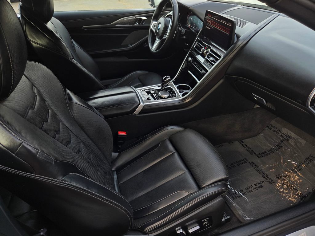 Used 2025 BMW 840i Convertible w/ Driving Assistance Package RWD image 17