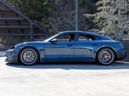 New 2025 Porsche Taycan Turbo GT image 89