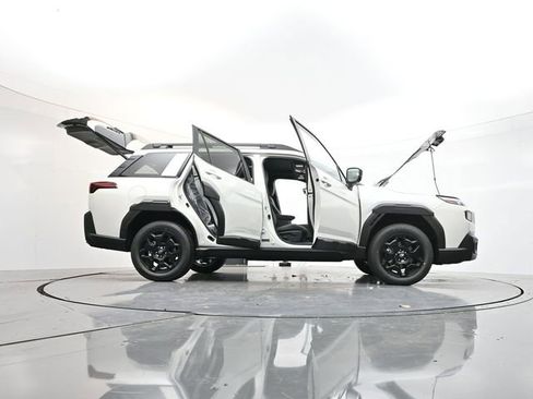 Used 2026 Subaru Outback Limited image 32