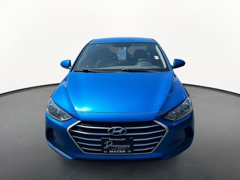 Used 2017 Hyundai Elantra SE FWD image 8