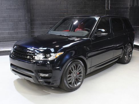 Used 2017 Land Rover Range Rover Sport Autobiography image 4
