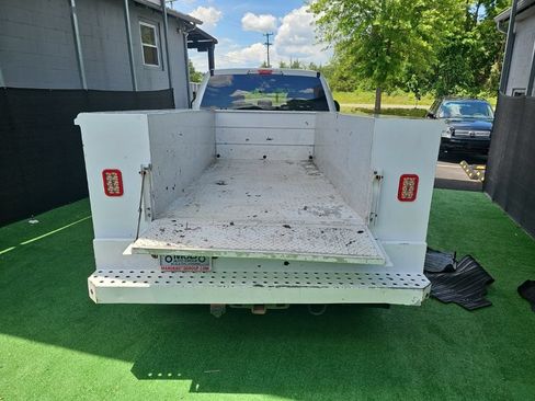 Used 2019 Ford F250 XL w/ Power Equipment Group AWD/4WD image 30