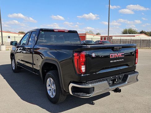 New 2026 GMC Sierra 1500 Pro w/ Pro Value Package image 3