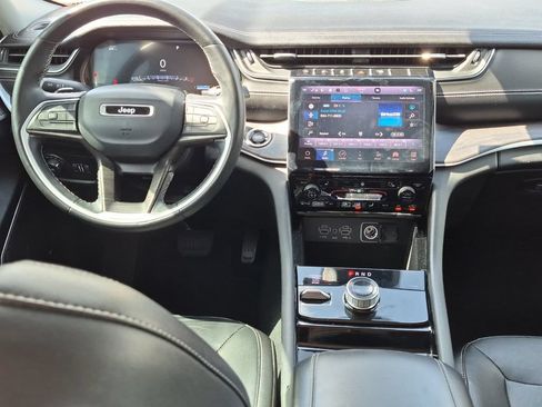 Used 2022 Jeep Grand Cherokee Limited AWD/4WD image 14