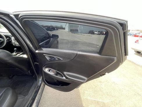 Used 2017 Chevrolet Malibu Premier w/ Premier Sun and Wheel Package FWD image 28