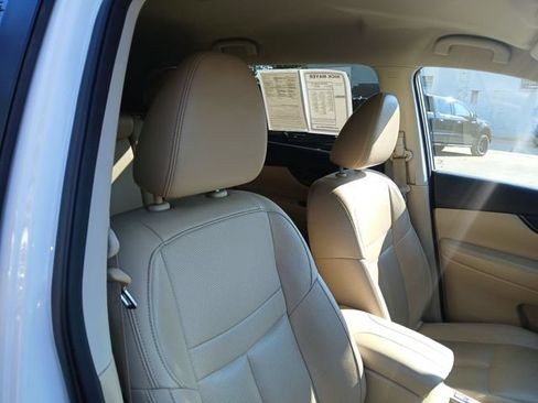 Used 2019 Nissan Rogue SL AWD/4WD image 47