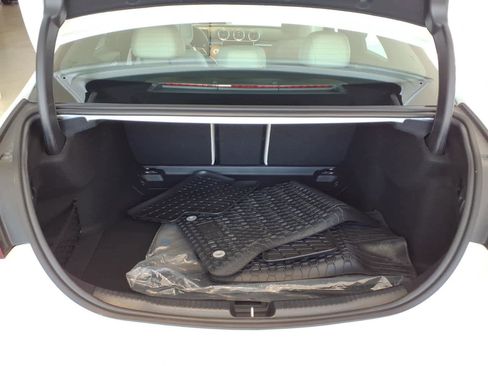 Used 2022 Mercedes-Benz C 300 4MATIC Sedan image 20