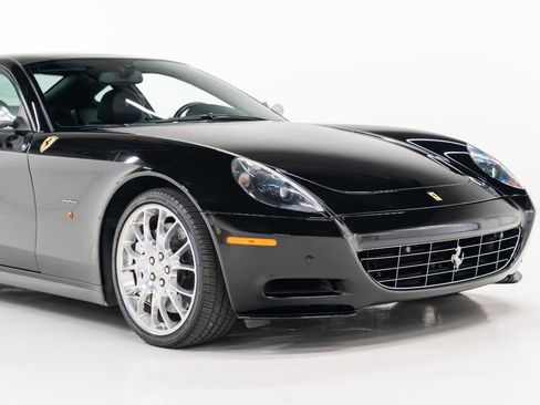 Used 2009 Ferrari 612 Scaglietti image 16