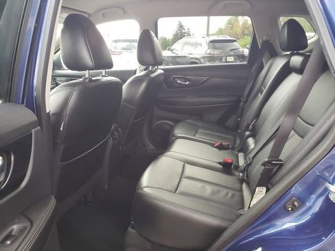 Used 2019 Nissan Rogue SL image 12