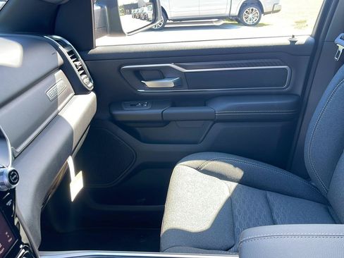 New 2026 RAM 1500 Big Horn AWD/4WD image 21
