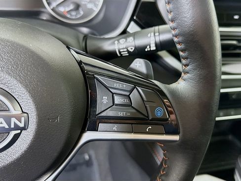 Used 2024 Nissan Altima 2.0 SR image 25