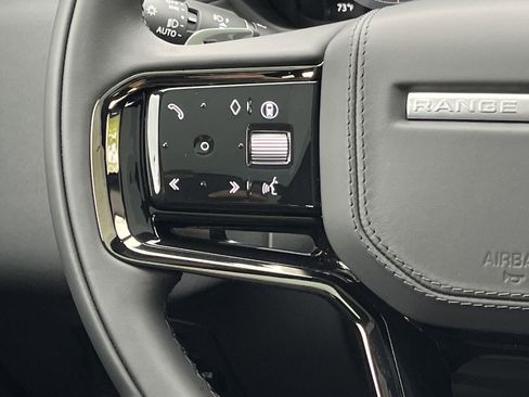 New 2026 Land Rover Range Rover Velar Dynamic SE image 16