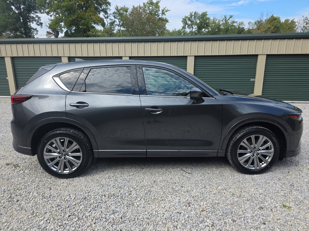 Used 2022 MAZDA CX-5 Signature AWD/4WD image 9