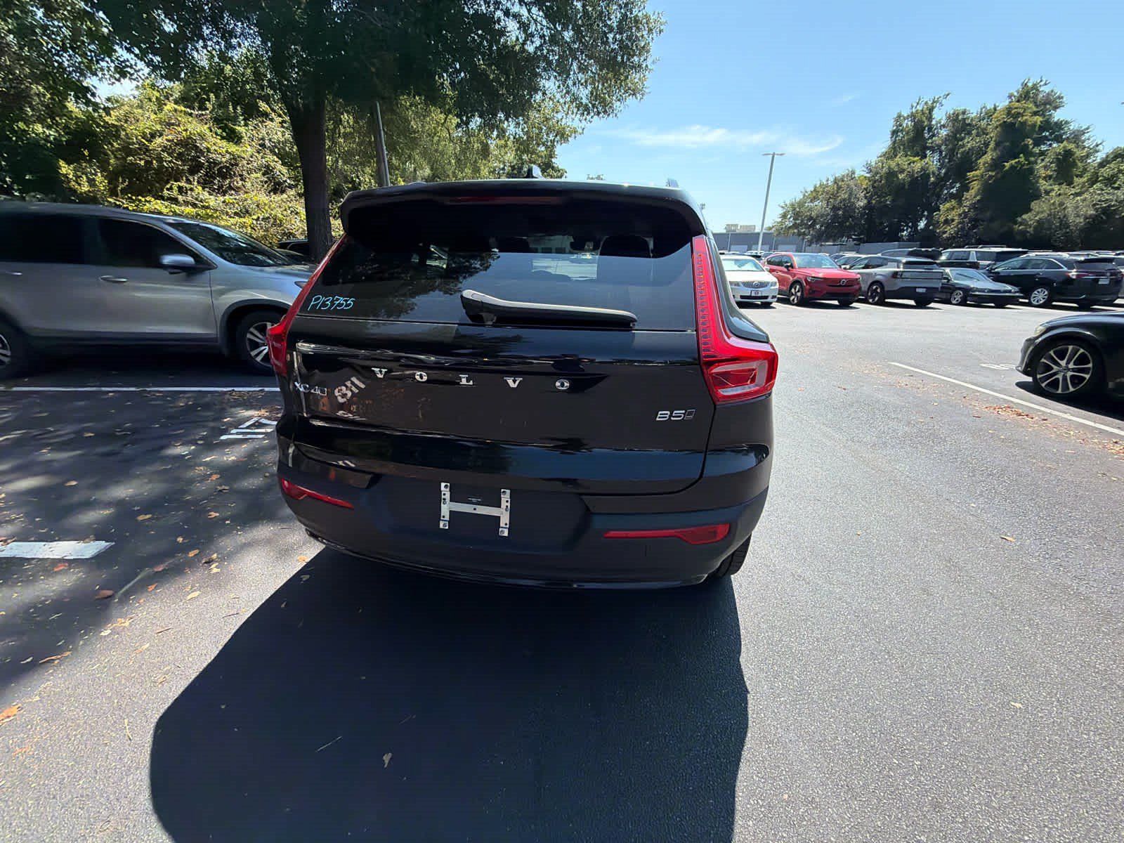 Certified 2026 Volvo XC40 B5 Plus AWD/4WD image 13