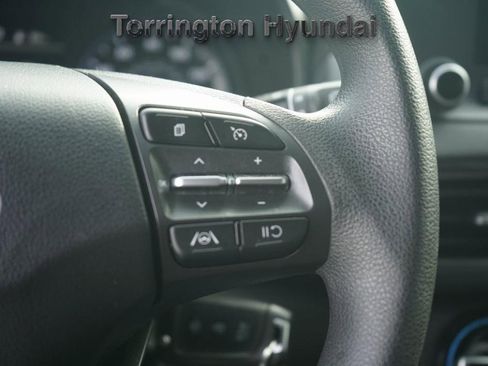 Certified 2022 Hyundai Kona SE image 13
